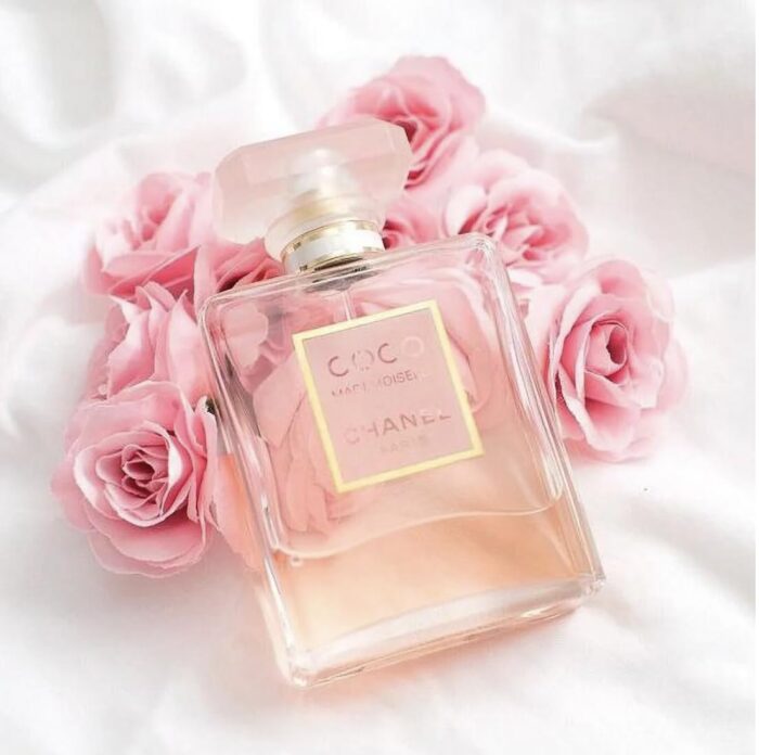 Chanel Coco Mademoiselle Eau de Parfum Spray for Women, 3.4 Fluid Ounce - Image 3